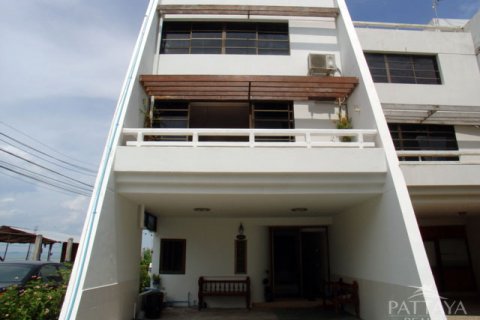 Casa de 4 dormitorios en Jomtien Beach, Pattaya, Tailandia № 22672 - foto 15