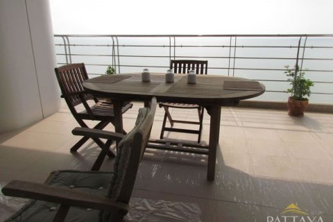 Condominio de 3 dormitorios en Pattaya, Tailandia № 21240 - foto 8