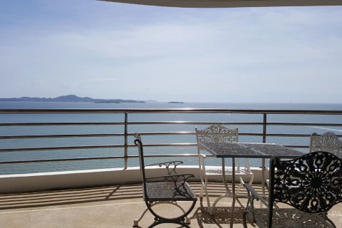 Condominio de 4 dormitorios en Pattaya, Tailandia № 20583 - foto 11