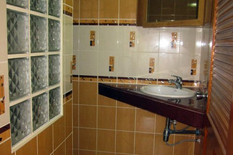 Condominio de 2 dormitorios en Pattaya, Tailandia № 23042 - foto 4