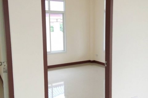 Casa de 3 dormitorios en Pattaya, Tailandia № 22135 - foto 3