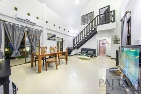 Casa de 4 dormitorios en Pattaya, Tailandia № 21135 - foto 9