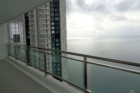 Condominio de 2 dormitorios en Jomtien Beach, Pattaya, Tailandia № 19755 - foto 17