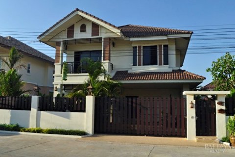 Casa de 3 dormitorios en Pattaya, Tailandia № 22853 - foto 17
