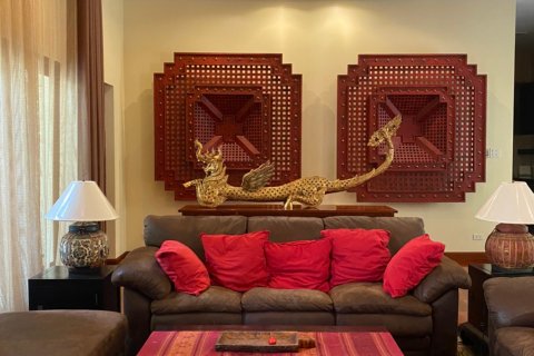 Casa de 2 dormitorios en Jomtien Beach, Pattaya, Tailandia № 22321 - foto 30