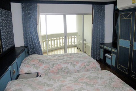 Condominio de 4 dormitorios en Pattaya, Tailandia № 23318 - foto 27