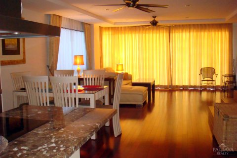 Condominio de 3 dormitorios en Pattaya, Tailandia № 23637 - foto 10