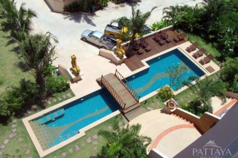 Condominio de 2 dormitorios en Pattaya, Tailandia № 23825 - foto 11