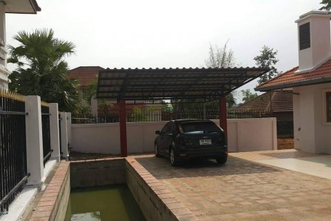Casa de 2 dormitorios en Pattaya, Tailandia № 22270 - foto 4