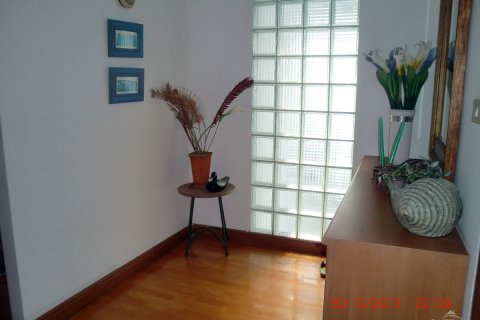 Condominio de 3 dormitorios en Pattaya, Tailandia № 24030 - foto 2
