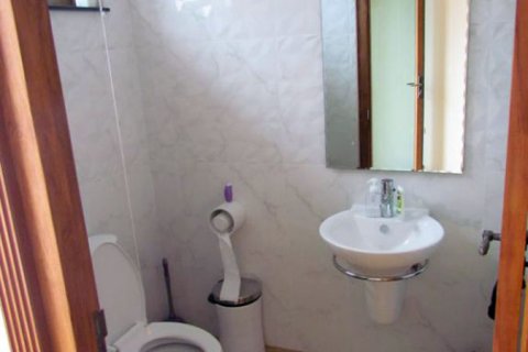 Casa de 4 dormitorios en Pattaya, Tailandia № 20514 - foto 22