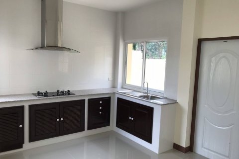 Casa de 3 dormitorios en Pattaya, Tailandia № 22136 - foto 2