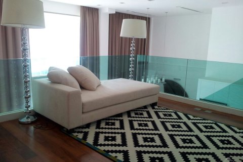Condominio de 3 dormitorios en Pattaya, Tailandia № 23773 - foto 4
