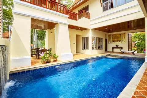 Casa de 5 dormitorios en Pattaya, Tailandia № 20261 - foto 18