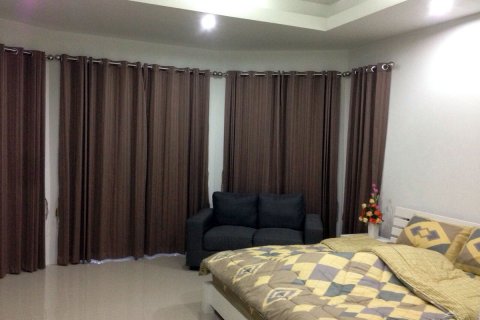 Casa de 3 dormitorios en Pattaya, Tailandia № 19740 - foto 3