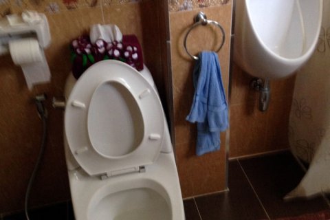 Casa de 4 dormitorios en Pattaya, Tailandia № 24445 - foto 15