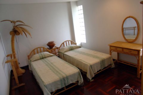Condominio de 3 dormitorios en Pattaya, Tailandia № 22808 - foto 4