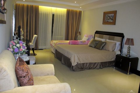 Condominio de 1 dormitorio en Pattaya, Tailandia № 23403 - foto 4