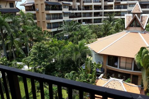 Condominio de 3 dormitorios en Jomtien Beach, Pattaya, Tailandia № 24299 - foto 13