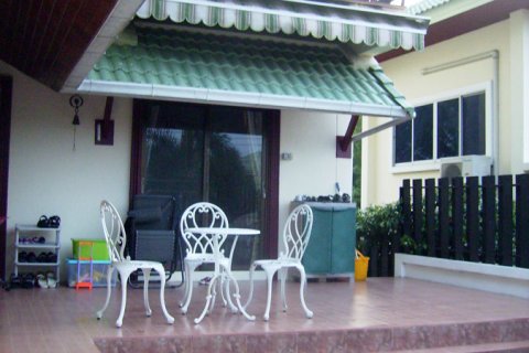 Casa de 4 dormitorios en Pattaya, Tailandia № 23812 - foto 10