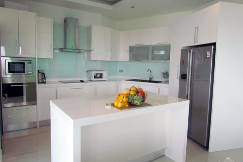 Condominio de 2 dormitorios en Pattaya, Tailandia № 20350 - foto 8