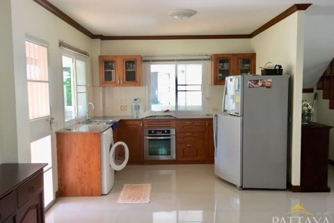 Casa de 3 dormitorios en Pattaya, Tailandia № 21655 - foto 5