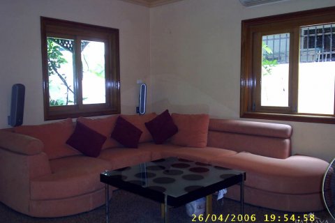 Casa de 4 dormitorios en Pattaya, Tailandia № 22734 - foto 18