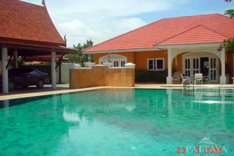 Casa de 3 dormitorios en Pattaya, Tailandia № 22621 - foto 4