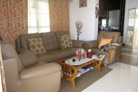Casa de 3 dormitorios en Pattaya, Tailandia № 23037 - foto 4