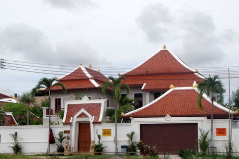 Casa de 4 dormitorios en Pattaya, Tailandia № 23209 - foto 18