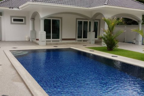 Casa de 2 dormitorios en Pattaya, Tailandia № 22176 - foto 6