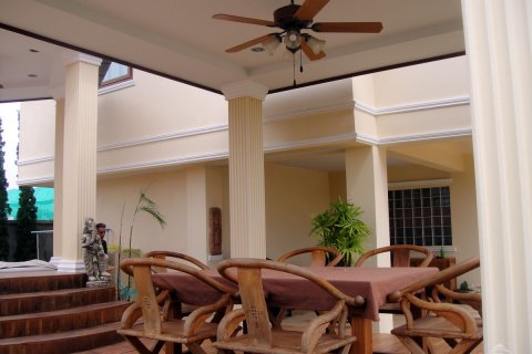 Casa de 2 dormitorios en Pattaya, Tailandia № 22931 - foto 3