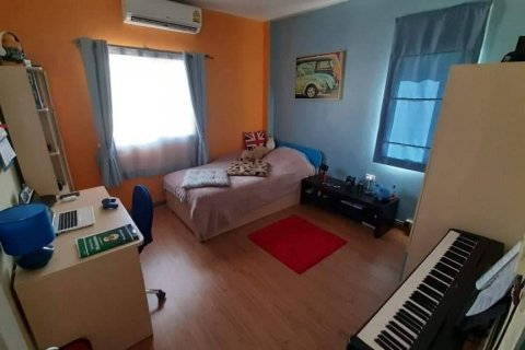 Casa de 3 dormitorios en Pattaya, Tailandia № 22070 - foto 5