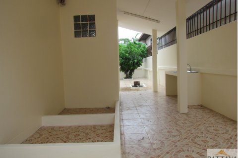 Casa de 4 dormitorios en Pattaya, Tailandia № 20878 - foto 16