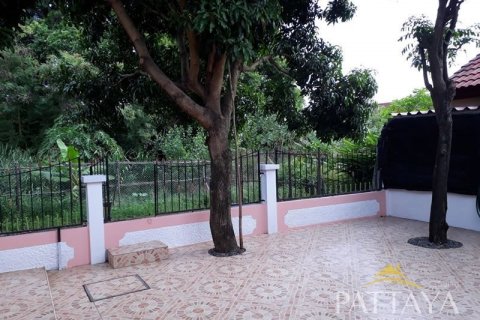 Casa de 3 dormitorios en Pattaya, Tailandia № 21122 - foto 17