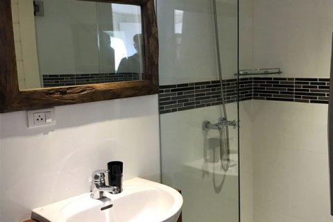 Condominio de 2 dormitorios en Pattaya, Tailandia № 20566 - foto 10