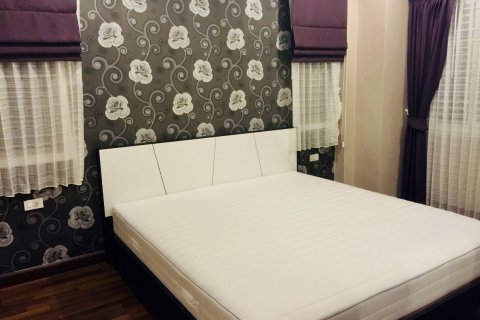 Casa de 3 dormitorios en Pattaya, Tailandia № 22520