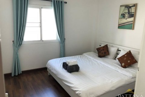Casa de 3 dormitorios en Pattaya, Tailandia № 21686 - foto 10