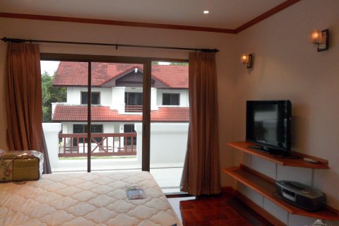Casa de 3 dormitorios en Pattaya, Tailandia № 23006 - foto 13