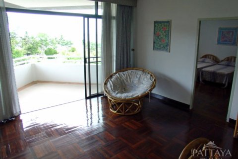 Condominio de 3 dormitorios en Pattaya, Tailandia № 22808 - foto 7