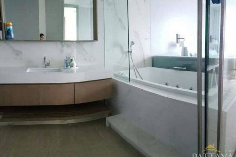 Condominio de 3 dormitorios en Pattaya, Tailandia № 21682 - foto 3