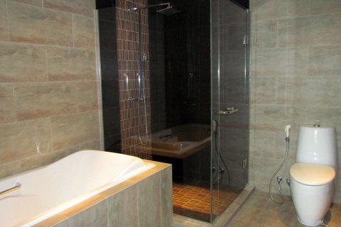 Condominio de 2 dormitorios en Jomtien Beach, Pattaya, Tailandia № 23335 - foto 10