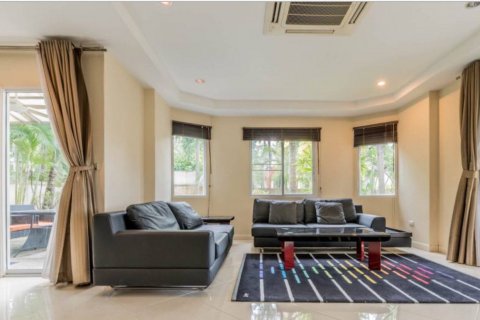 Casa de 3 dormitorios en Pattaya, Tailandia № 22204 - foto 4