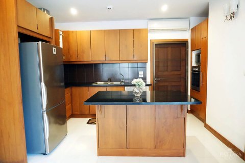 Casa de 6 dormitorios en Pattaya, Tailandia № 20788 - foto 10