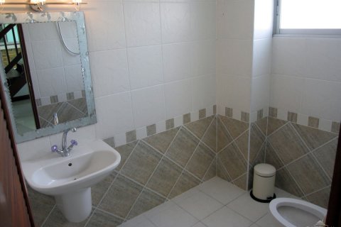 Casa de 3 dormitorios en Pattaya, Tailandia № 23256 - foto 19