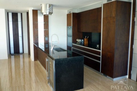 Condominio de 2 dormitorios en Pattaya, Tailandia № 20359 - foto 6