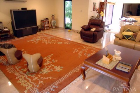 Casa de 5 dormitorios en Pattaya, Tailandia № 23245 - foto 6