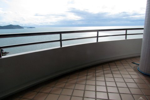 Condominio de 3 dormitorios en Pattaya, Tailandia № 20819 - foto 2