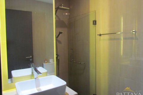 Condominio de 2 dormitorios en Pattaya, Tailandia № 21691 - foto 5