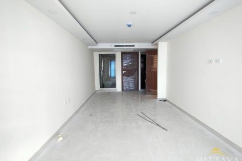 Sobre plano GRAND AVENUE RESIDENCE en Pattaya, Tailandia № 25455 - foto 11